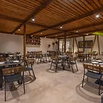 Blu Lifestyle Boutique & 5*