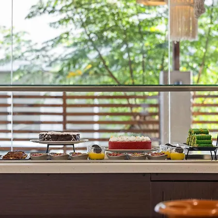 Hotel Blu Lifestyle Boutique &